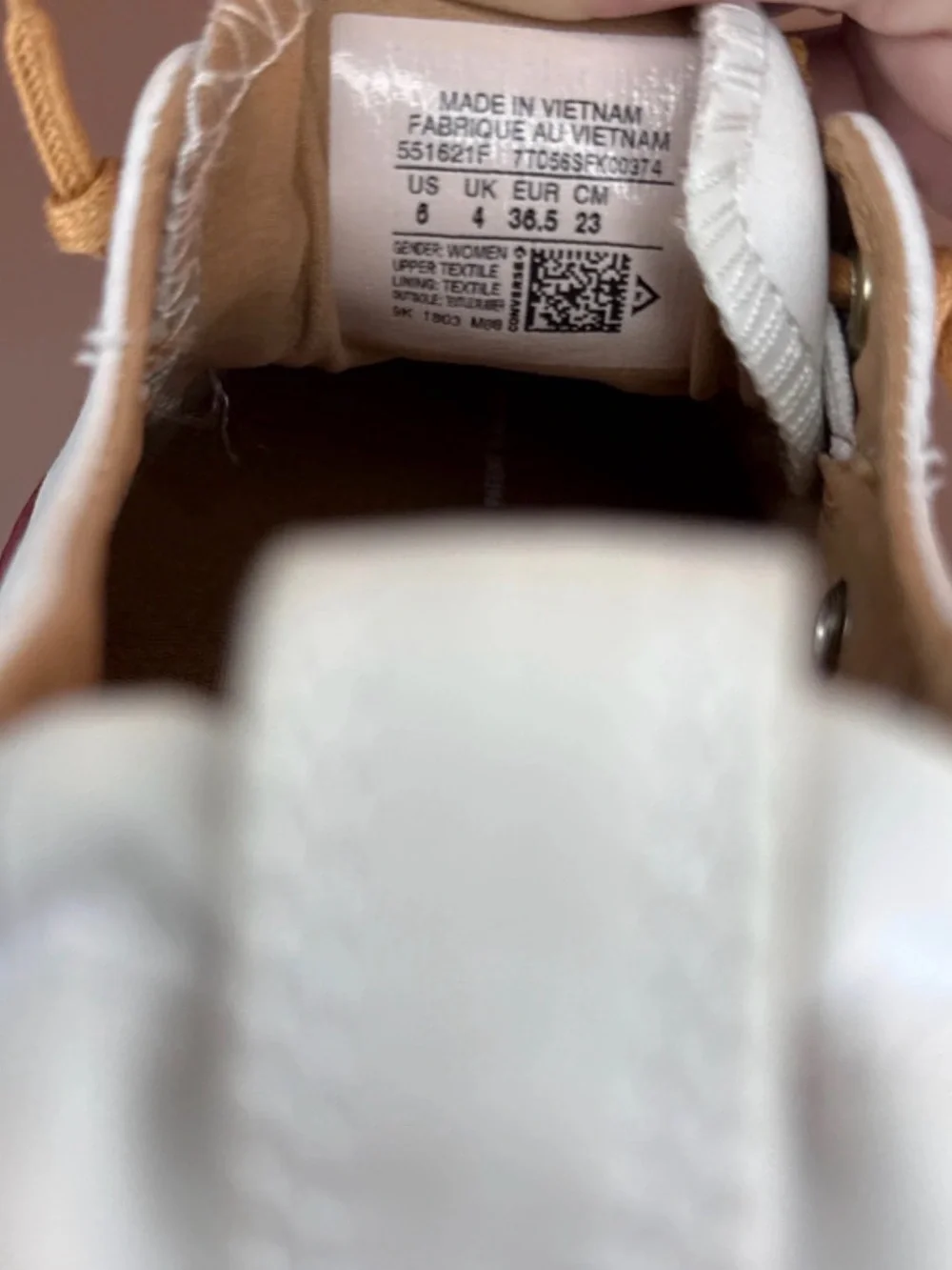 Women White Canvas Low-Top Sneakers with Tan Laces